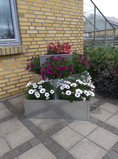Blomsteropsats Galvaniseret