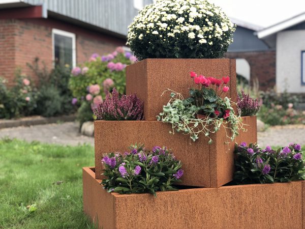 Blomsteropsats råt stål Blomsteropsats råt stål